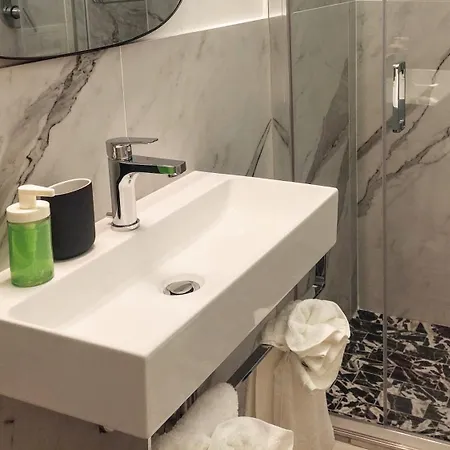 - Il Ghiro Apartmán *